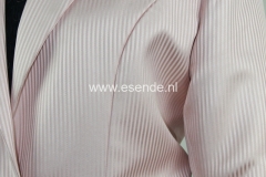 Roze colbert jasje met paspelzakken