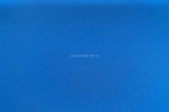 Felblauw crepe stof